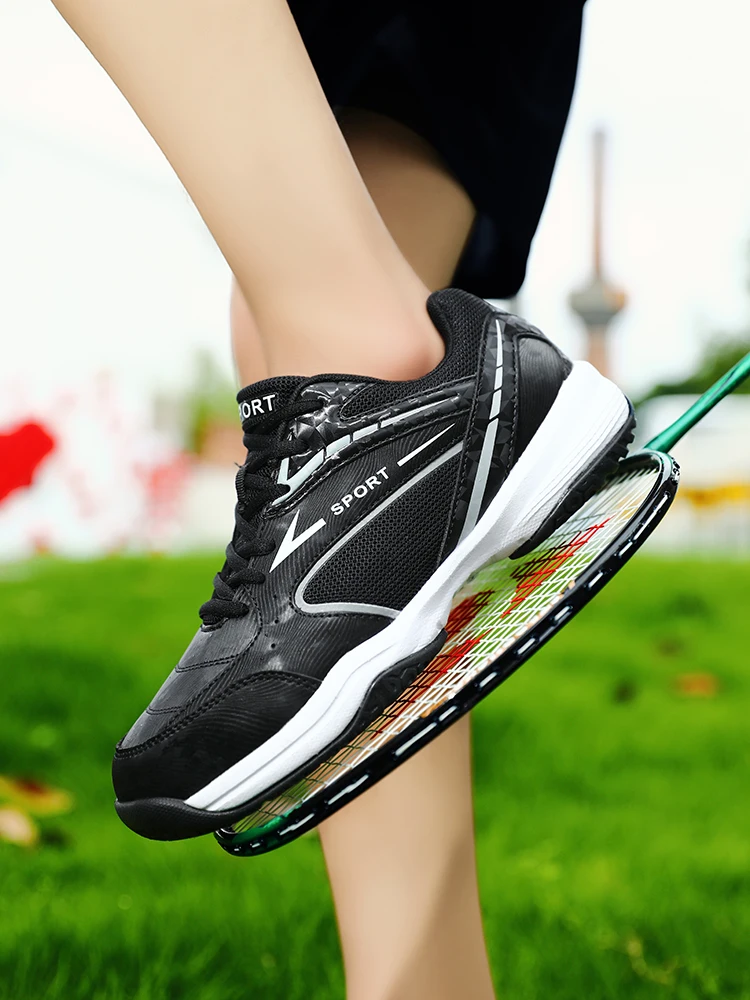 Description Picture 3 of itemcouple tennis shoes women's breathable badminton volleyball shoes Men's indoor athletic training sneakers tennis