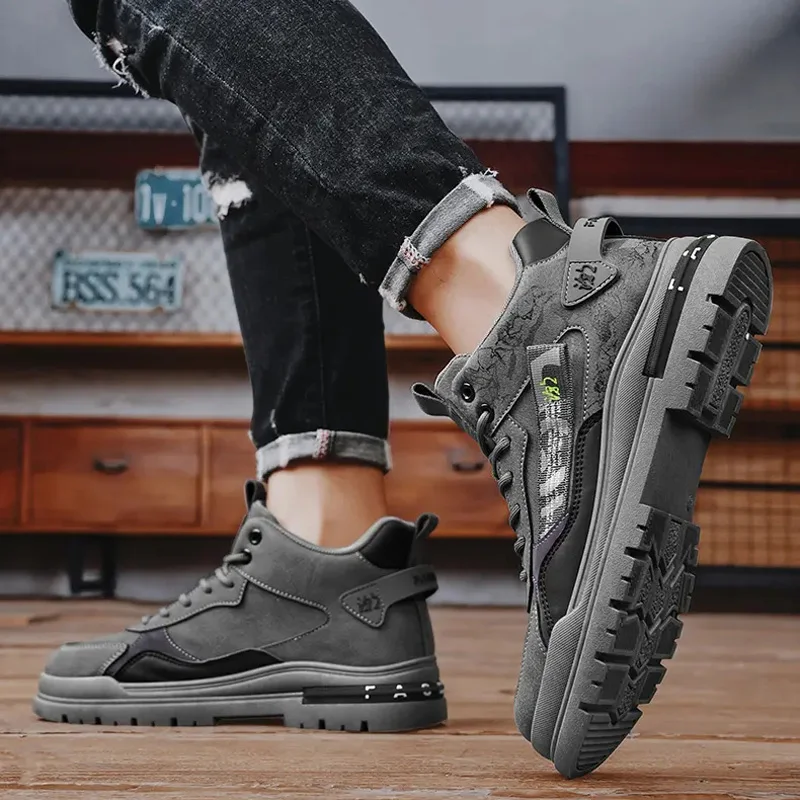 Autumn and Winter Fashion Tooling Shoes Trendy Texture Versatile Casual Shoes Comfortable Non-slip Durable Outdoor Men's Boots