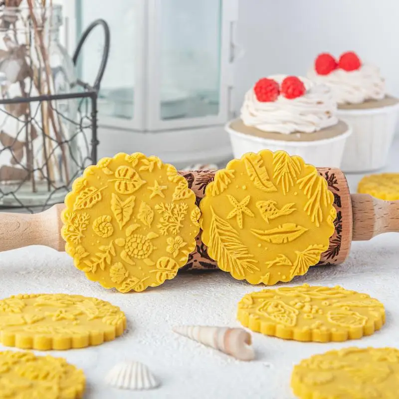 Wooden Cartoon Ocean Embossing Rolling Pin for Baking