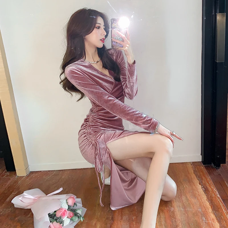 Wear Gold Velvet Evening Dress Waist Tight V-neck Strap Dress
