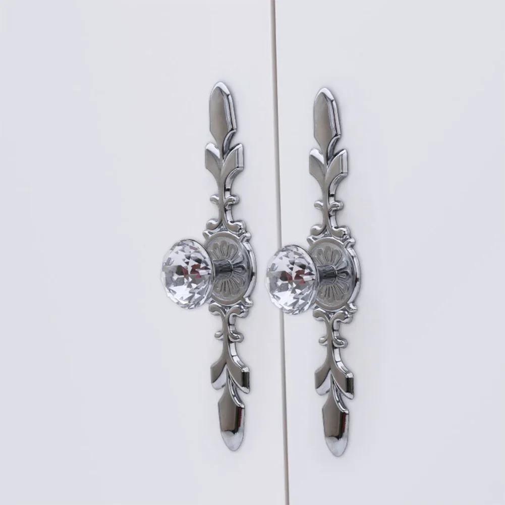 

New Luxury Diamond Crystal Cabinet Handles Wardrobe Shoebox Handles Closet Door Drawer Knobs Pulls Furniture Pullers