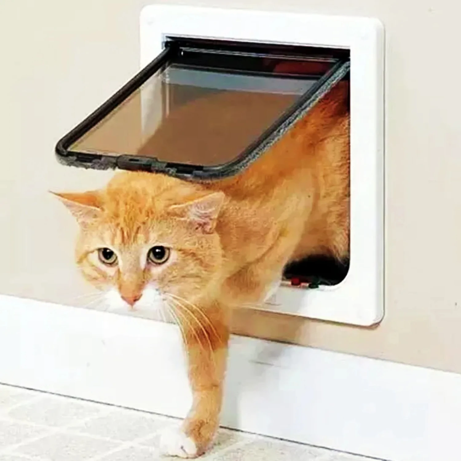 Dog Cat Flap Door with 4 Way Lock Pet Cat Gate Security Flap Door For Animals Plastic Small Dog Gate Pet
