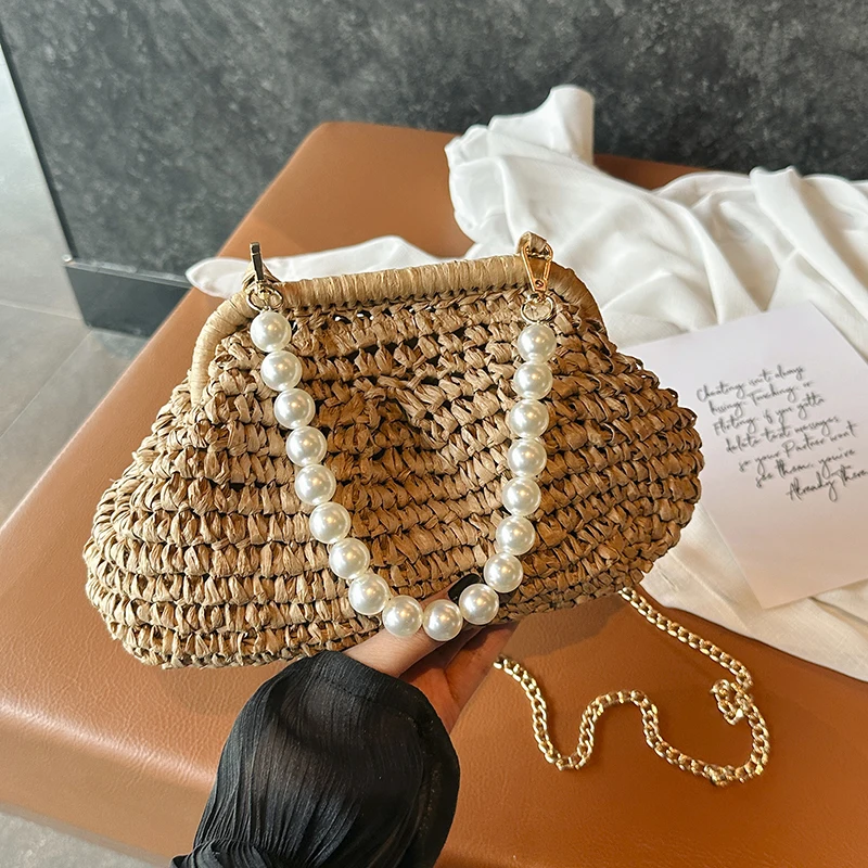 New Grass Woven Shell Bag Leisure Vacation Beach Bag Women's Exquisite Handbag Single Shoulder Handbag