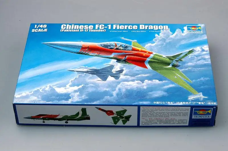 Фото Trumpeter Chinese Fierce Dragon FC-1 02815 1/48 (пакистанский фотобоец) №2