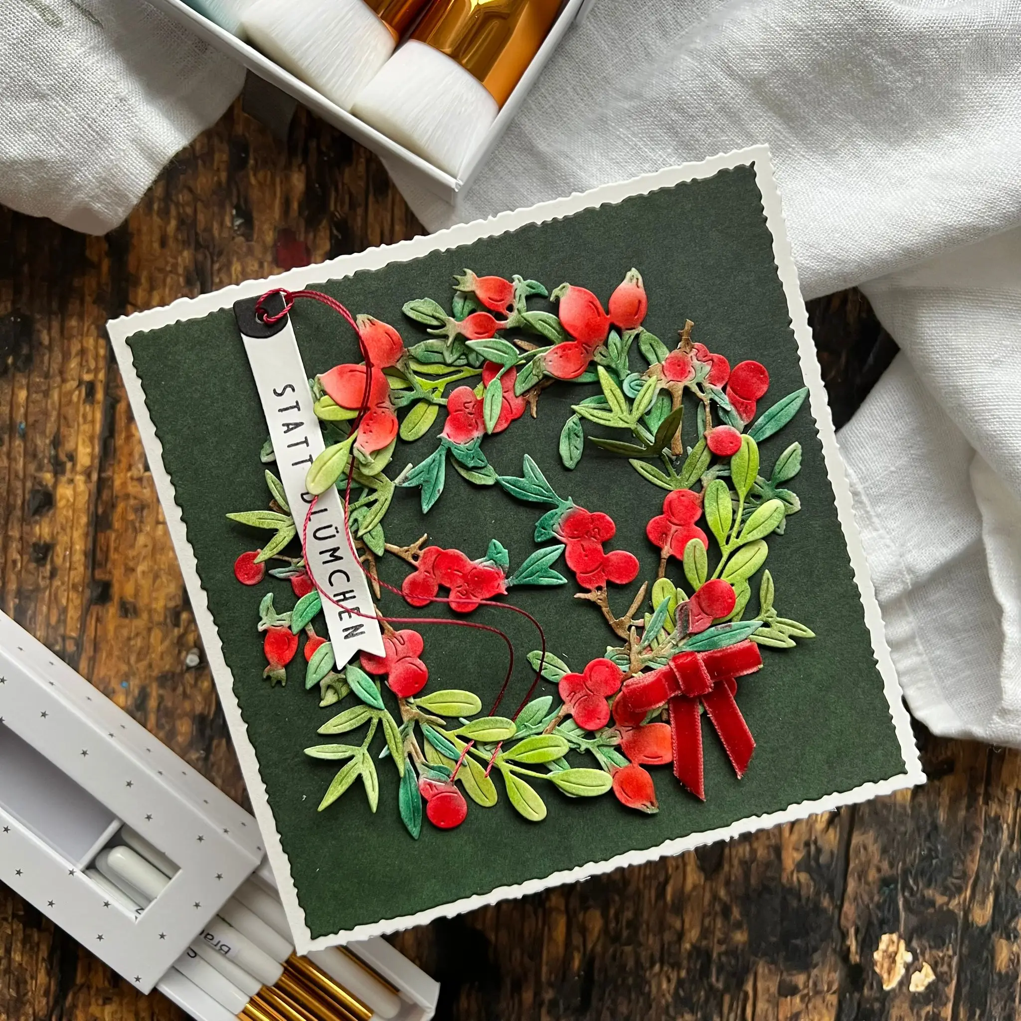 발렌타인 데이 하트 팝업 카드 - 새로운 2026 크리스마스 스크랩북킹 카드 공예용 별꽃 쿠키 상자 커팅 다이가 있는 집 모양 디자인