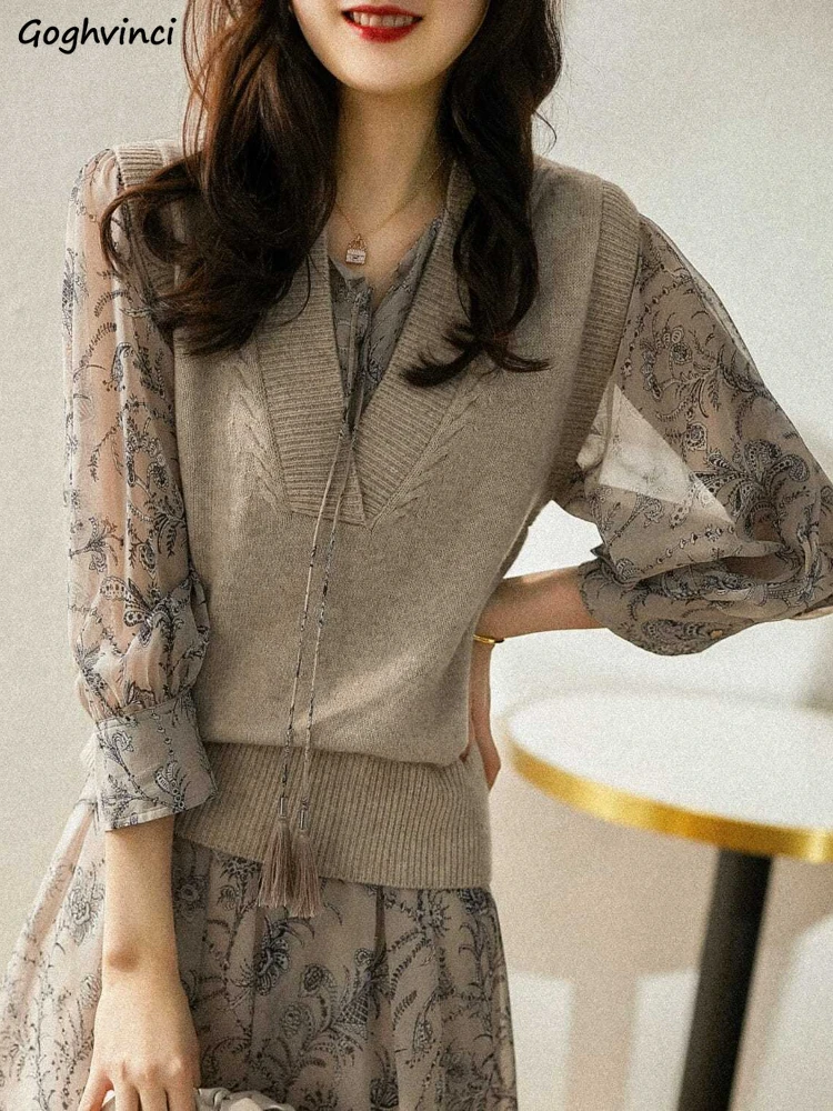 

Minimalist Sweater Vest Women Pure All-match V-neck Design Classic Korean Style Ladies Trendy Knitwear Spring Basic Casual Retro