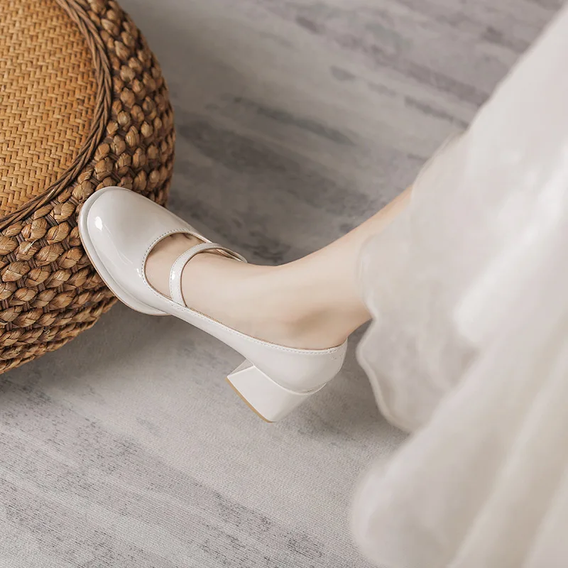 High Heels Women Sandals Chunky Mary Janes Lolita Shoes 2022 Summer New Patent Leather Pumps Luxury Women Party Wedding Shoes