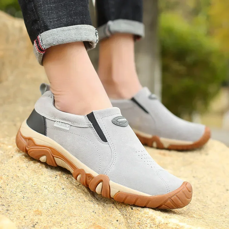 

Autumn Winter New Men's Casual Shoes Comfortable Breathable Men Loafers Non-slip Wear-resistant Male Sneakers Large Size 39-46