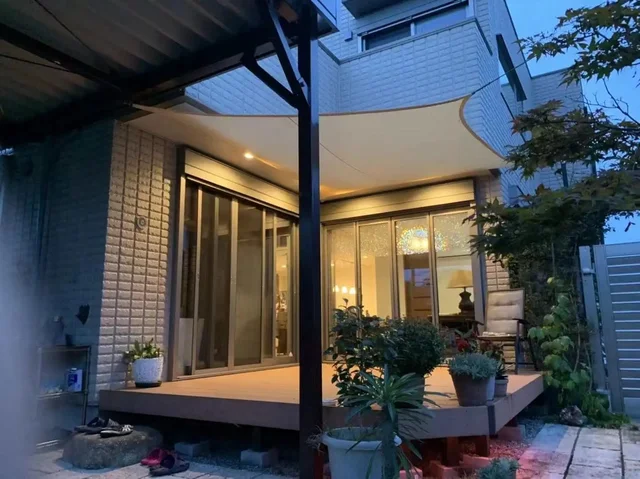 프리미엄 자외선 차단과 방수 기능을 갖춘 대형 태양 쉘터