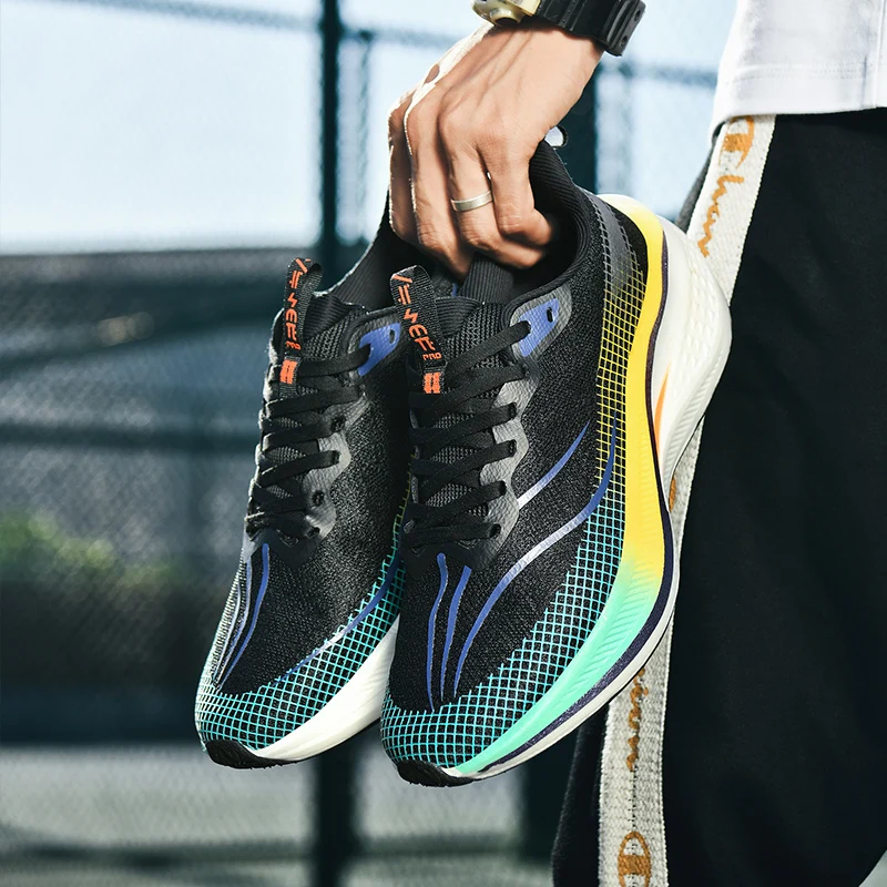 أحذية جري رياضية عصرية للرجال والنساء كاجوال بسطح...
