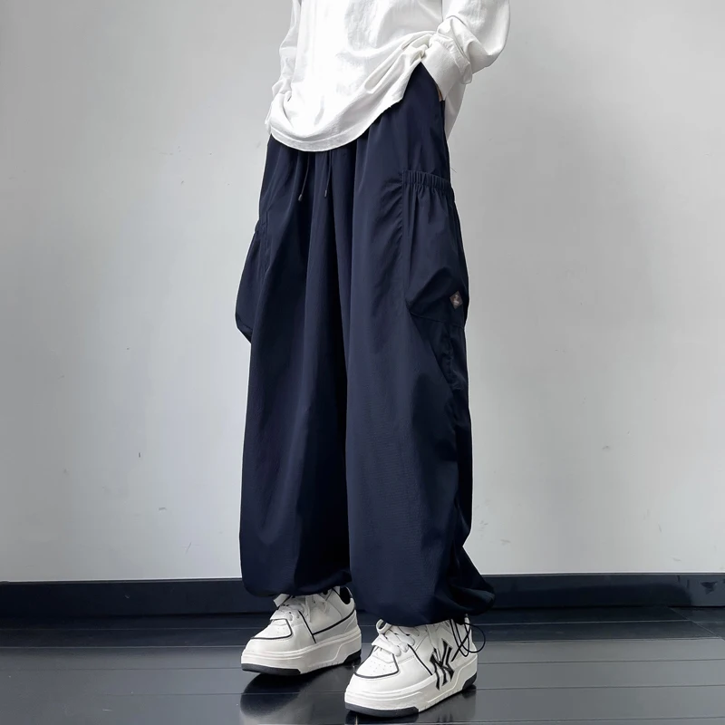 

Japanese Style Mens Fashion Oversize Wide Leg Pants Elastic Waist Big Pocket Hip Hop Streewear Baggy Long Cargo Trousers