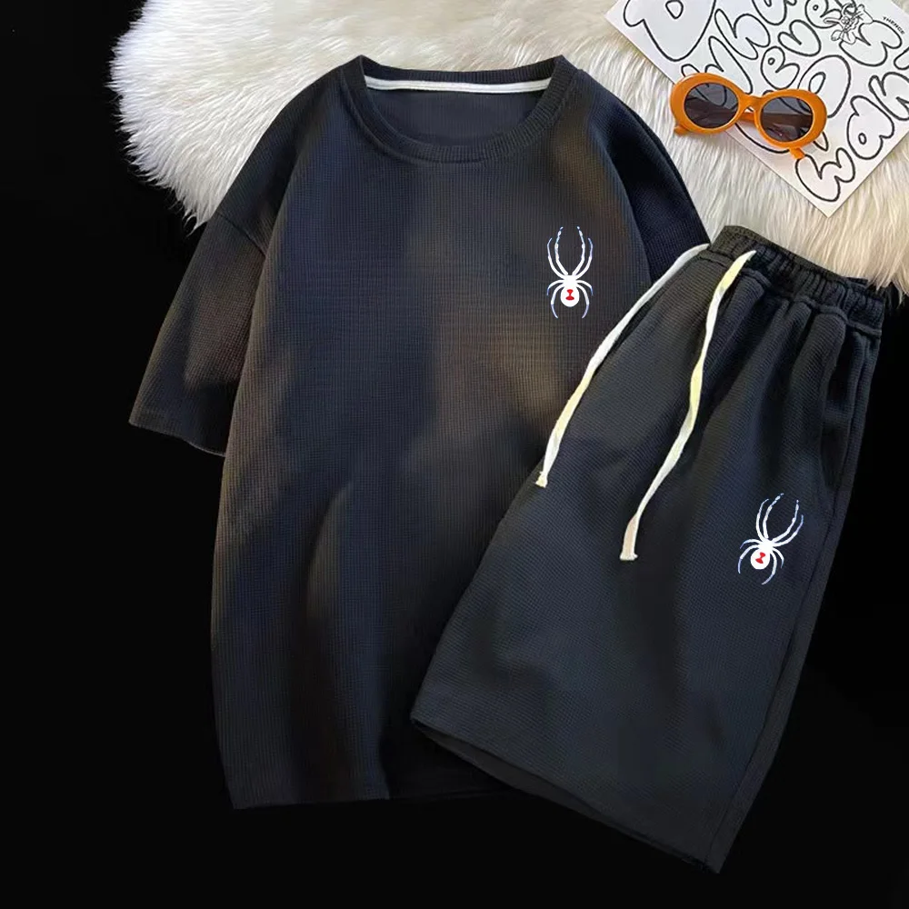 thumbnail image 1 of Conjunto de dos piezas de camiseta y pantalones cortos de manga corta con estampado de lujo de marca para hombre, traje informal para correr con estampado de gofres, ropa de entrenamiento de verano M-, 1 of 5