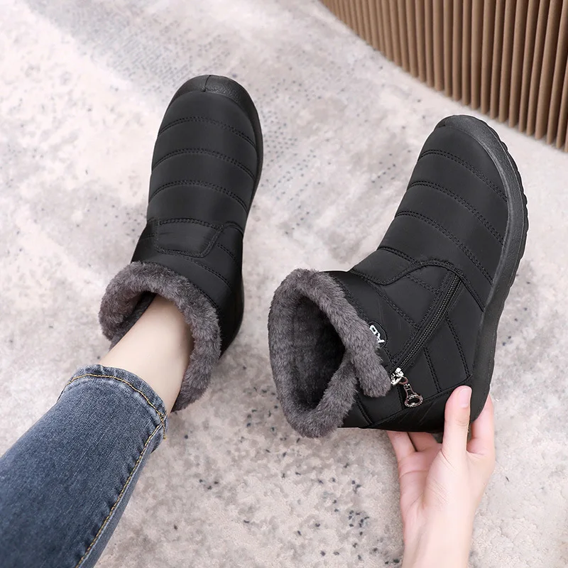 2023 Winter New Fashion Casual Casual Short Boots for Women'sThick Bottom Side Chain Warm Comfortable Snow Boots for Women In