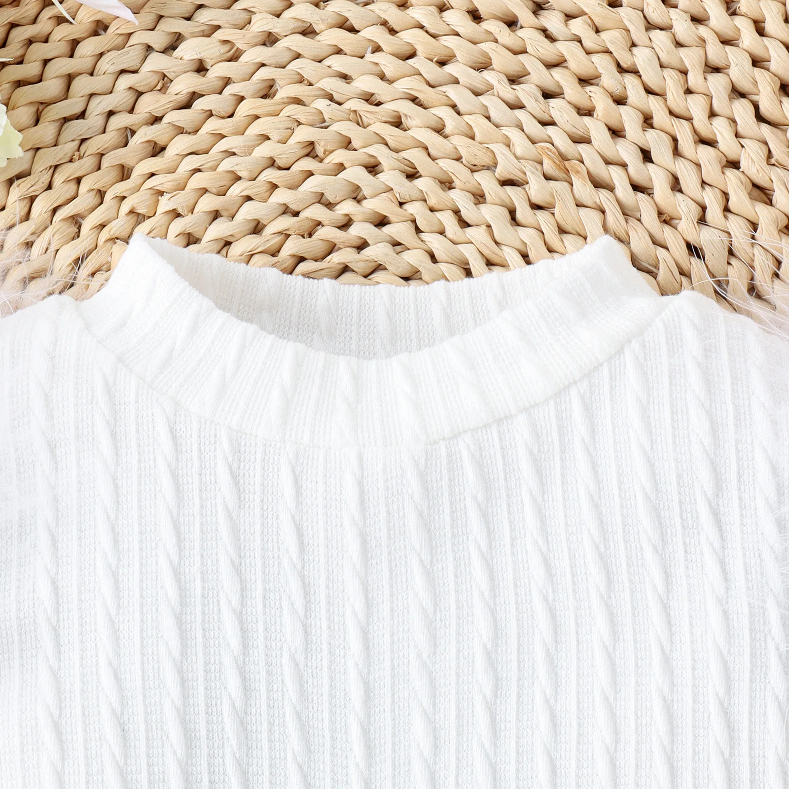 Description Picture 6 of itemGirls Children Clothing Suit Autumn Winter Long-sleeved Patchwork Soft Fur Rib Knit Sweater Top with Wool Short Skirt and Belt