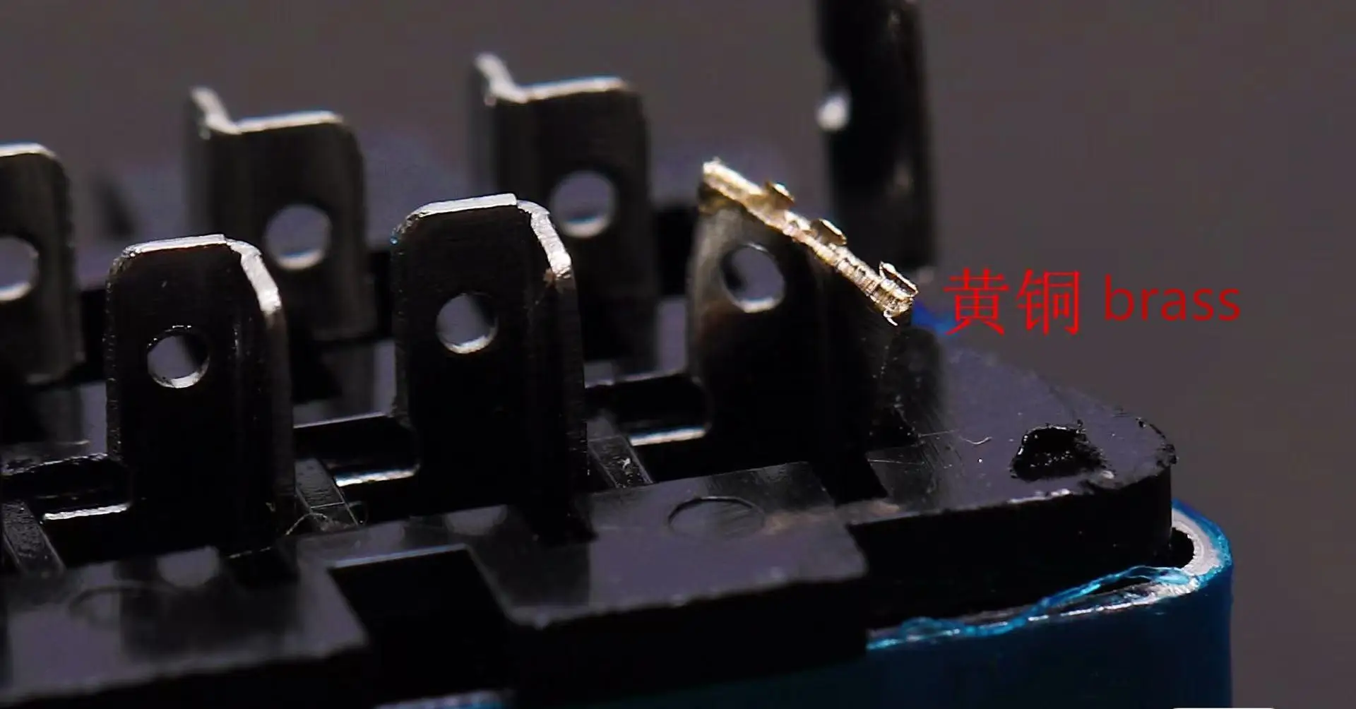 Premium Scart RGBS/RGB NTSC Cable - 1.2m Length
