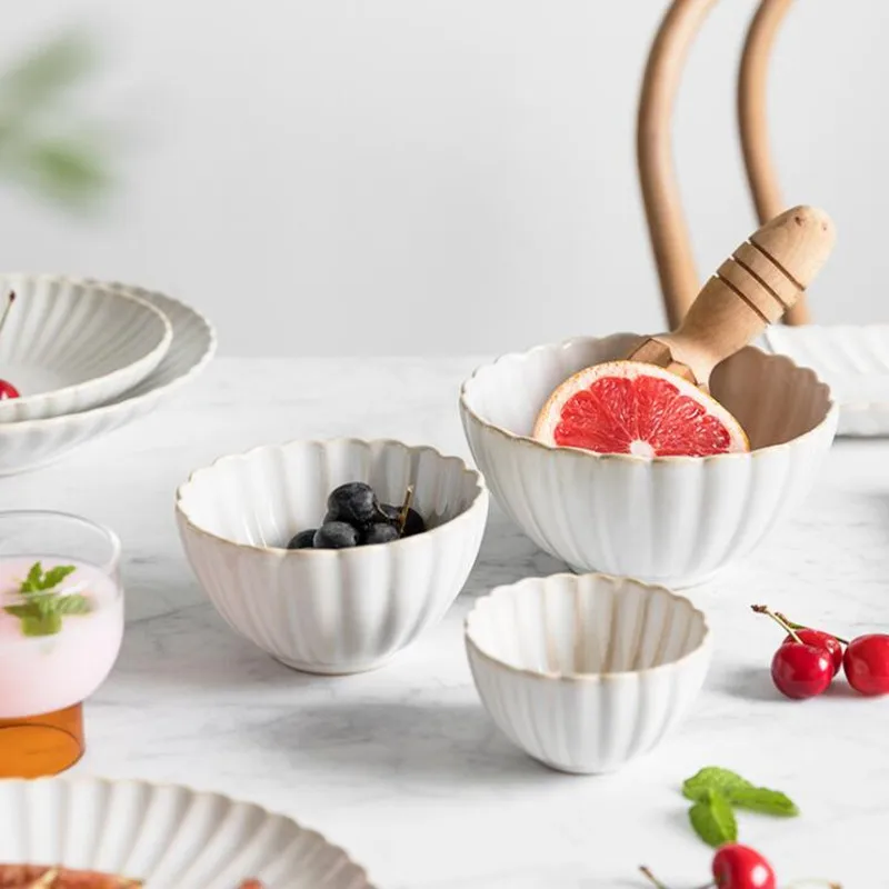 Nordic Matte Glazed Ceramic Dishes Serving Plate Salad Soup Bowl Flat Plate Chrysanthemum Shaped Kitchen Dinner Set