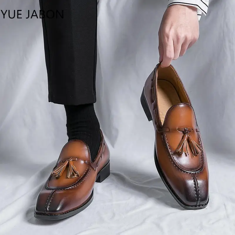 

Retro Style Men Loafers Shoes Brown Tassels Handmade Leather Mens Dress Shoes Casual Business Shoes Zapato Boda Hombre