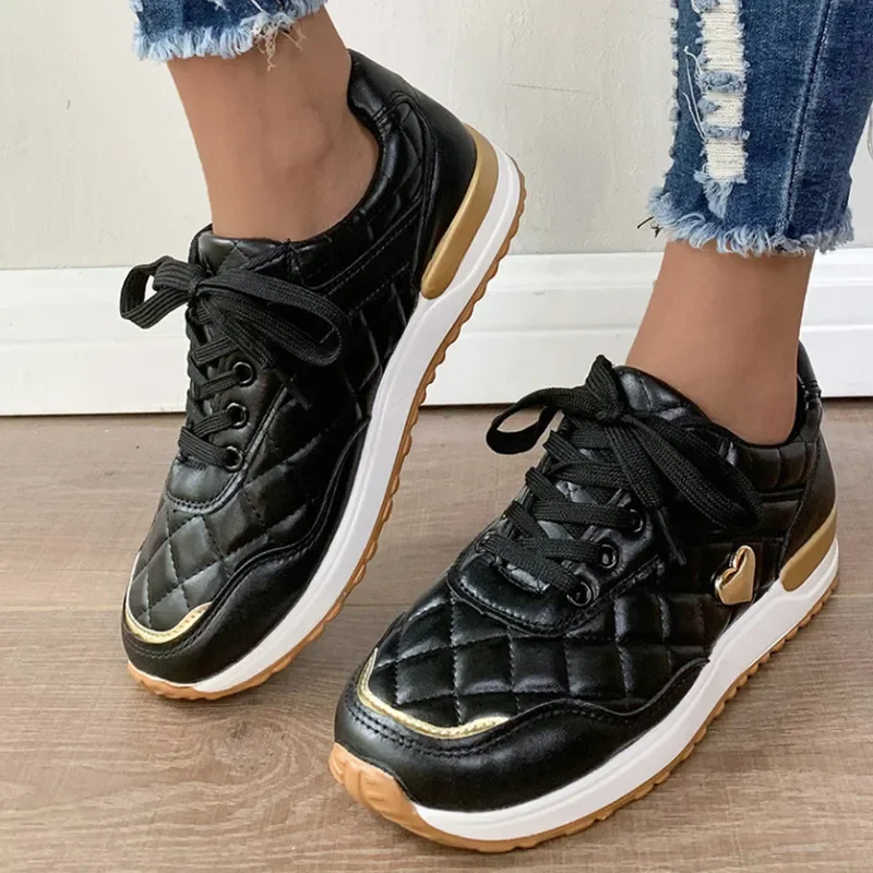 New Fashion Heart-Shaped Sneakers Women PU Leather Platform Shoes Walking Running Shoes Woman Casual Outdoor Vulcanized Sneakers