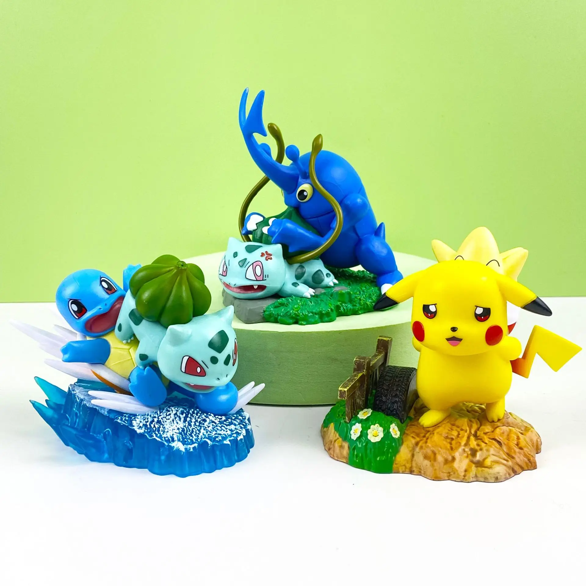 New Pokemon Pikachu Bulbasaur Heracross Figure PVC Anime Statue