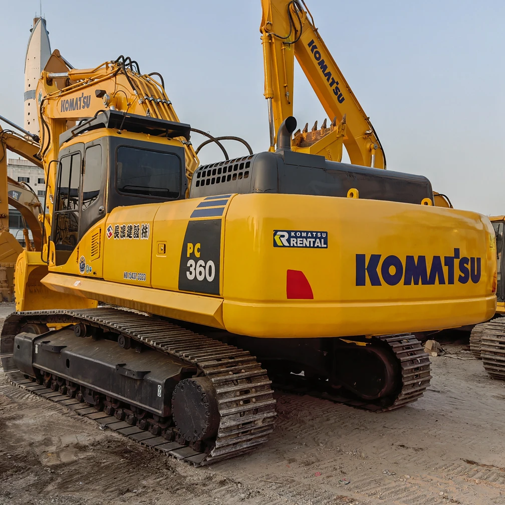 Экскаватор komatsu для тяжелых условий эксплуатации
