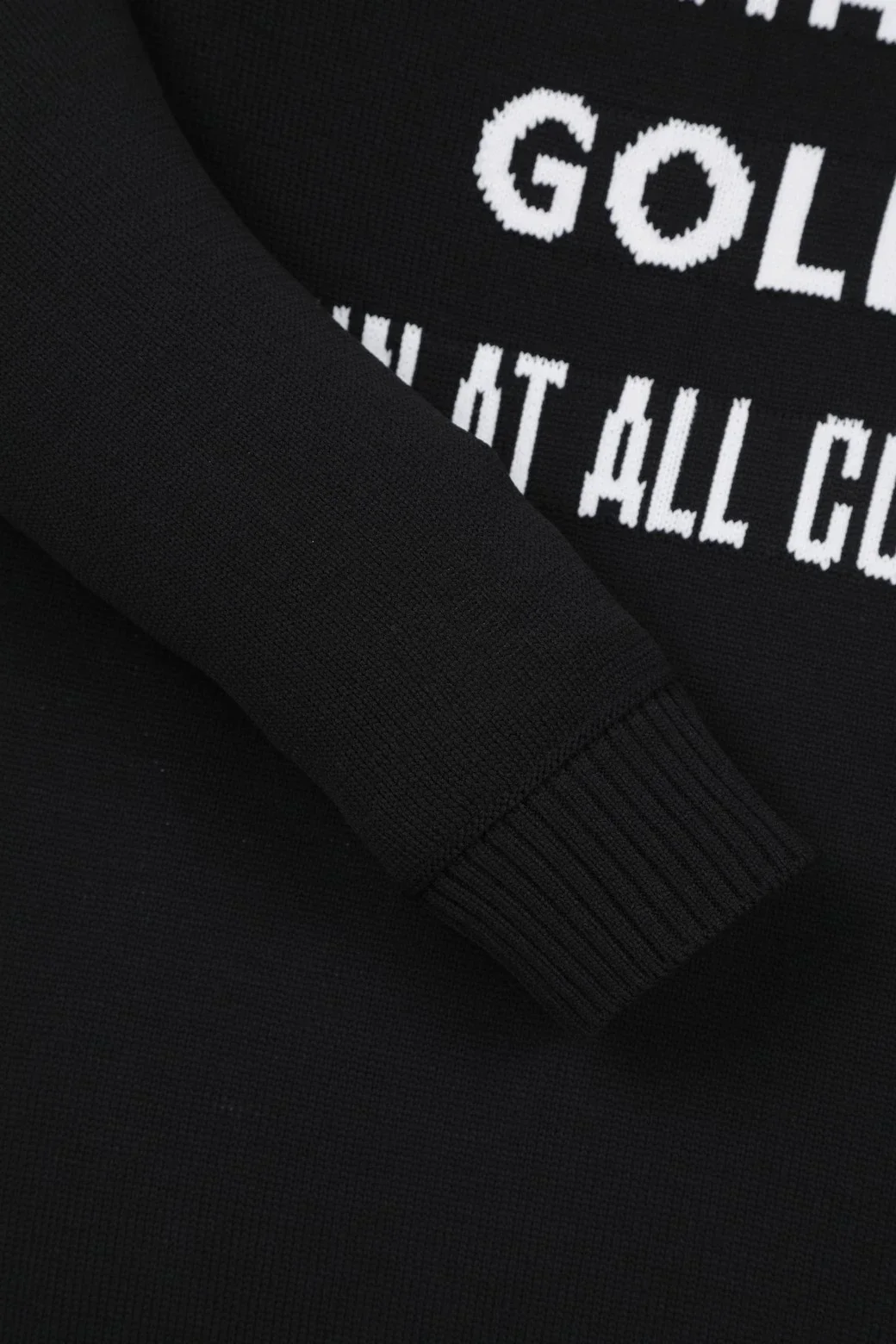 Рисунок 4 - Женская одежда для гольфа