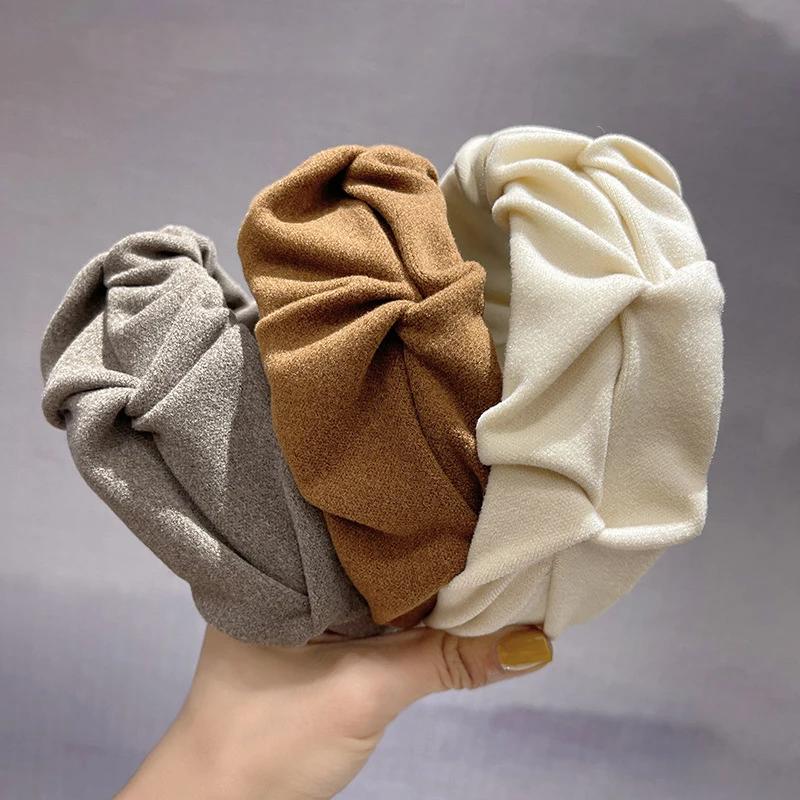 

Обруч для волос в стиле ретро для женщин, стильная плиссированная шерстяная ткань, с широкими полями, с эффектом потертости, высокий Топ с черепом, для осени и зимы