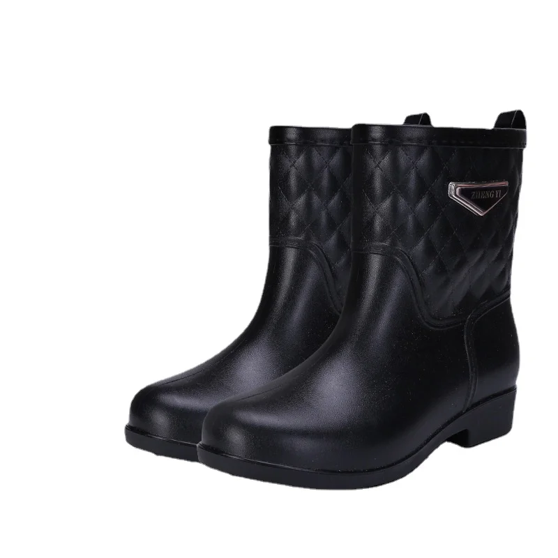 Women New Non-slip Rain Boots Mid-calf Female PVC Rainboots Waterproof Outdoor Woman Water Shoes Wellies Boots