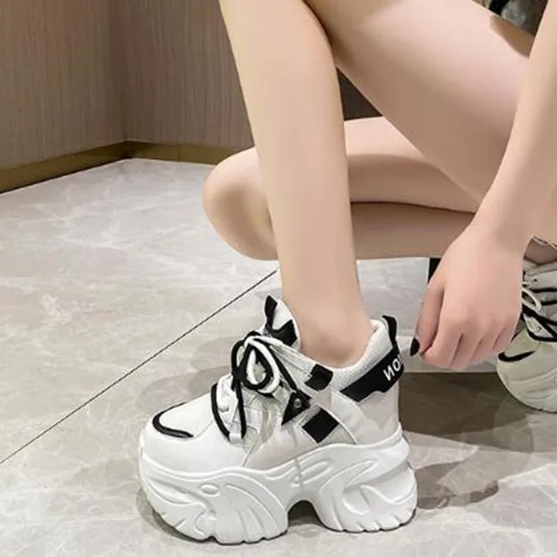 여성 플랫폼 스니커즈 레이스 업 가을 10.5CM 스포츠 아빠 신발 하이 탑 Chunky 캐주얼 신발 여성 두꺼운 바닥 메쉬 화이트 신발