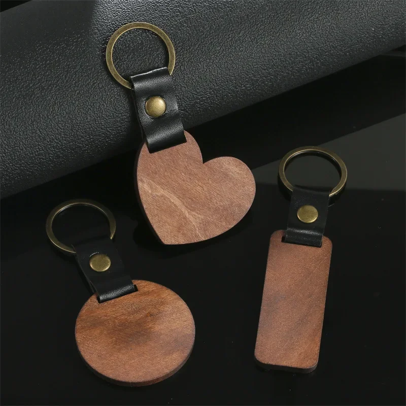Retro PU Leather Keyring Pendant Heart Shaped Couple Wood Key Chain for Women New Round Wooden Sign Car Keychain Charm Wholesale