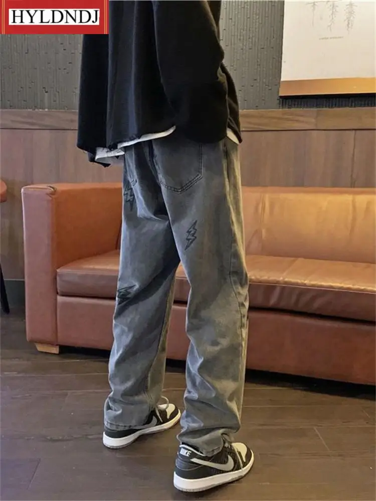 Рисунок 4 - Мужские осенне-зимние новые американские