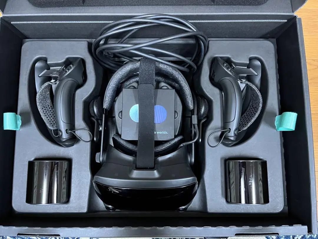 Valve Index VRキット + α Amazon.com: Valve Index VR Full Kit : Videojuegos