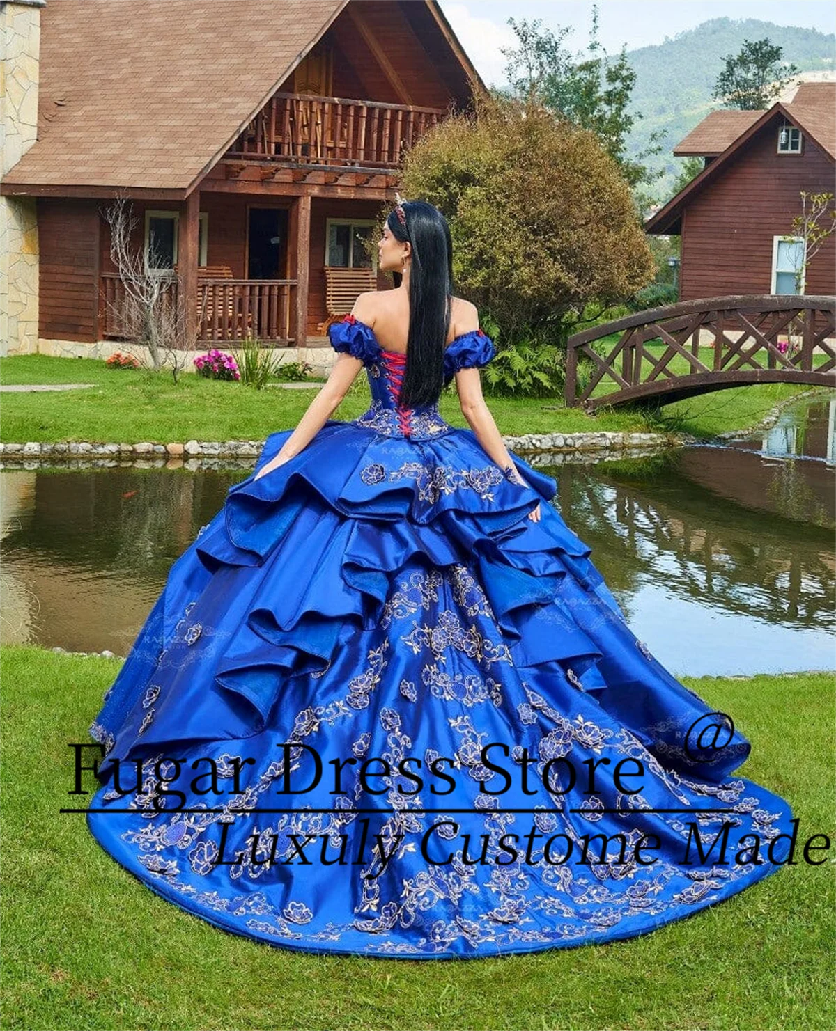 Royal Blue Snow White Sweetheart Ball Quinceanera Fashion Strapless long skirt Beaded Sweetheart Corset