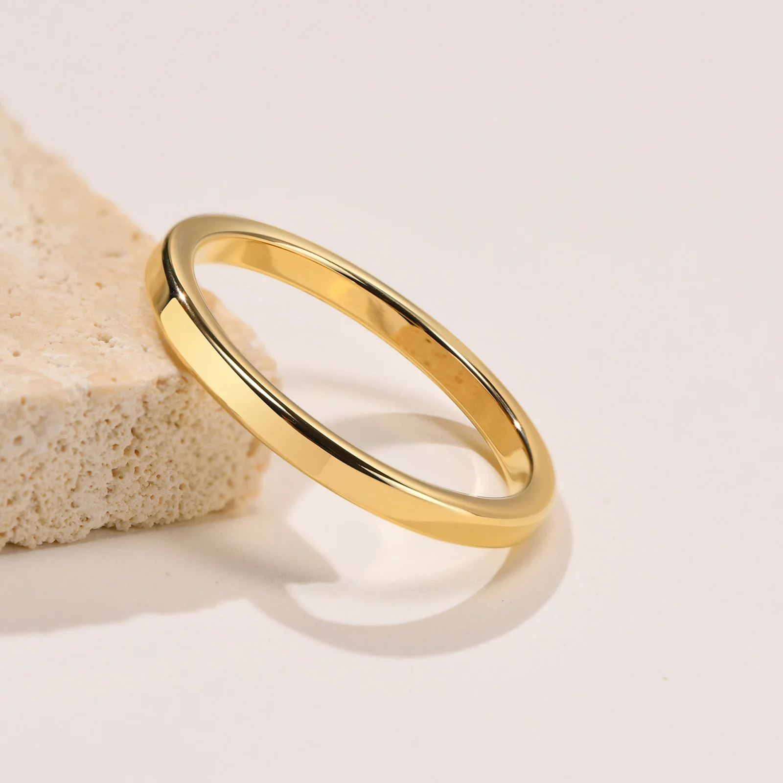 Elegant Tungsten Carbide Gold Wedding Band - Unisex Design