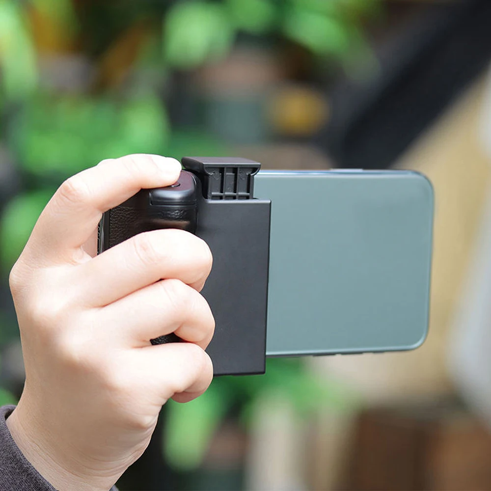 Camera Accessories Phone Clamp Holder Smartphone Handheld Selfie Booster Hand grip Bluetooth Remote Control Phone Shutter for iPhone Android Phone