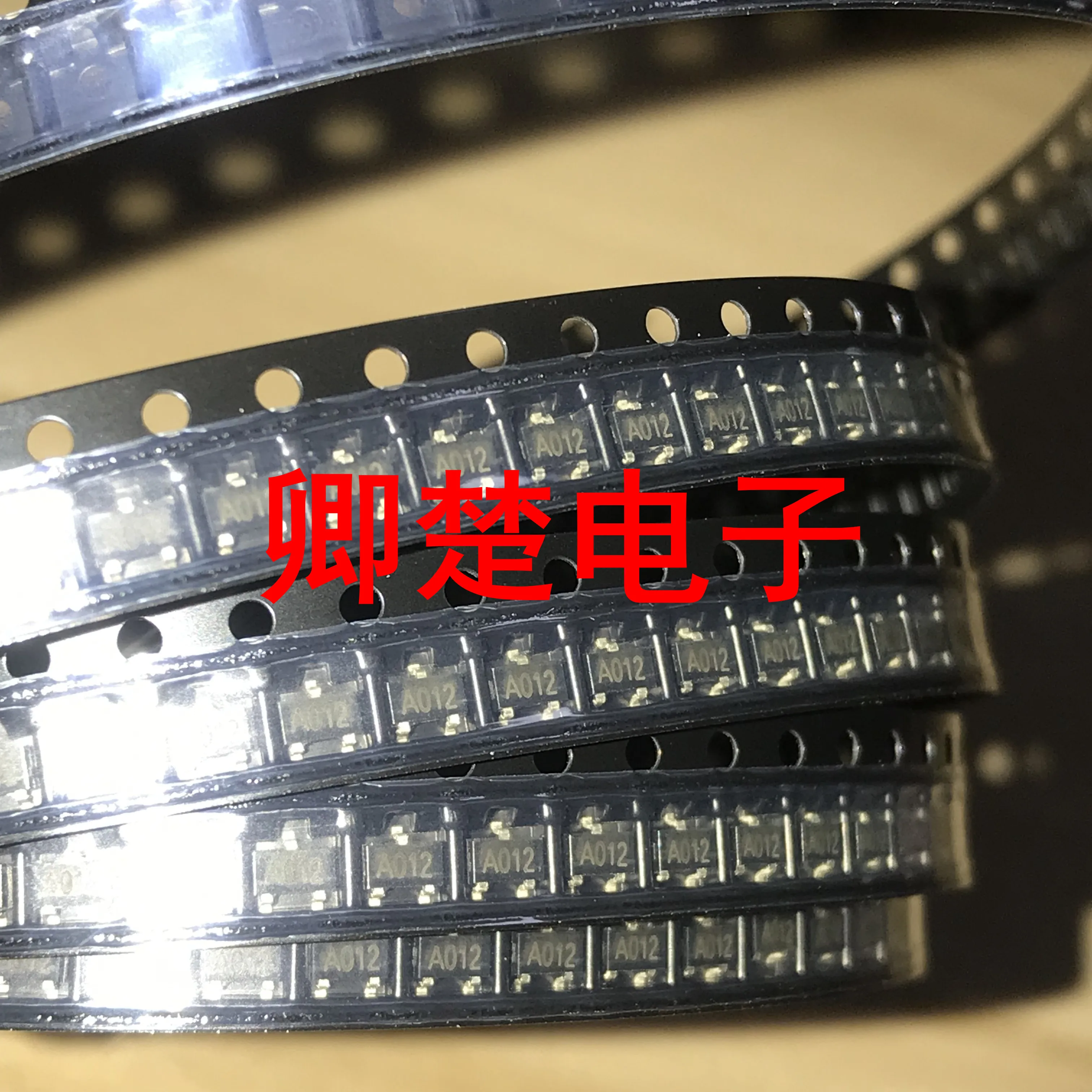 

20 шт., оригинальная новая искусственная кожа, APM2301AAC, трафаретная печать: A012 A01 SOT-23