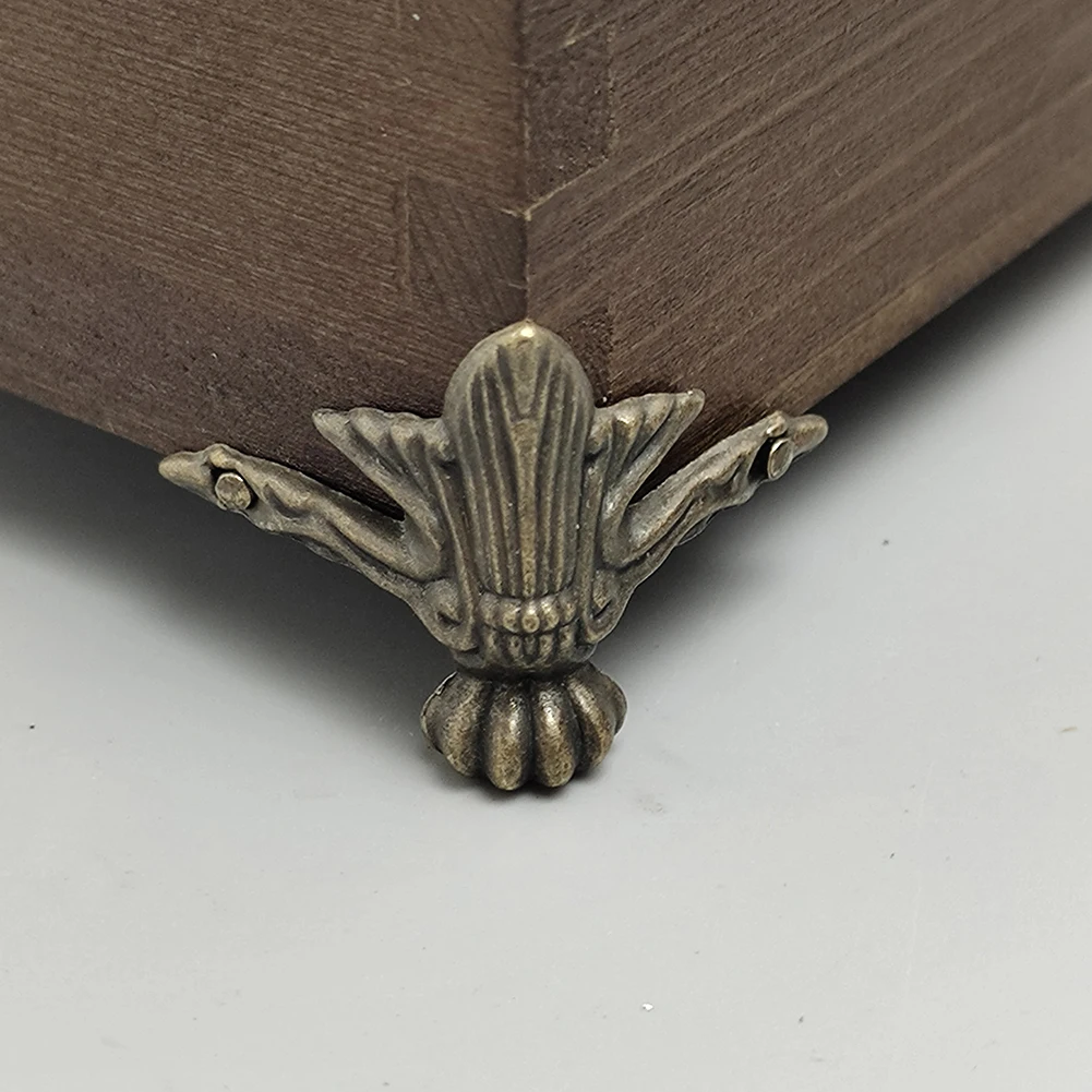 4pcs Antique Brass Jewelry Chest Wood Box Decorative Feet Legs Corner Protector Vintage Decoration Furniture Accessory