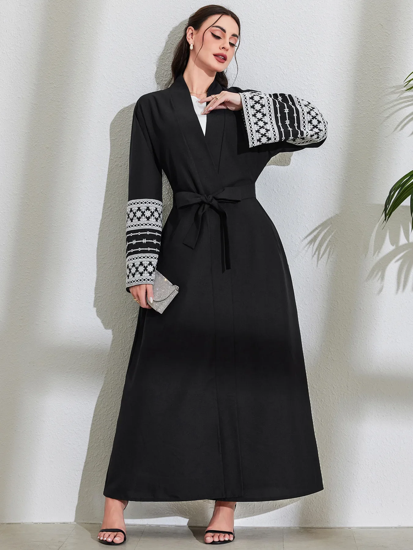 Embroidery Cotton Linen Open Abaya Kimono Muslim Coat Abayas for Women Dubai Luxury Turkey Kaftan Dress Ramadan Islamic Clothes