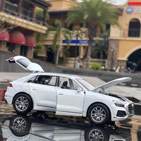 1/24 AUDI Q8 SUV Alloy Car Model Diecasts Metal Simulation Toy Vehicles Car Model Sound and Light Collection Childrens Toy Gift 2
