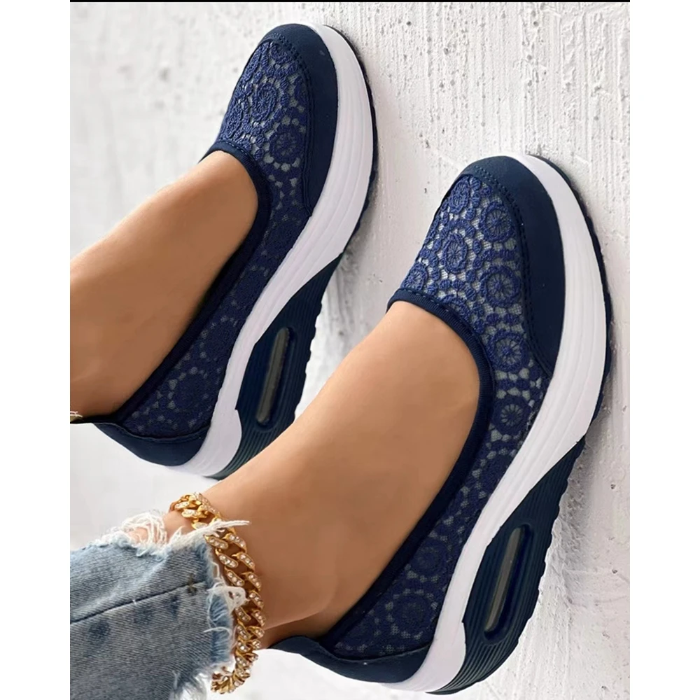 2024 Casual Contrast Lace Slip-on Sneakers Women Spring Autumn Round Toe Sports Running Shoes Femme Going Out Korean Style