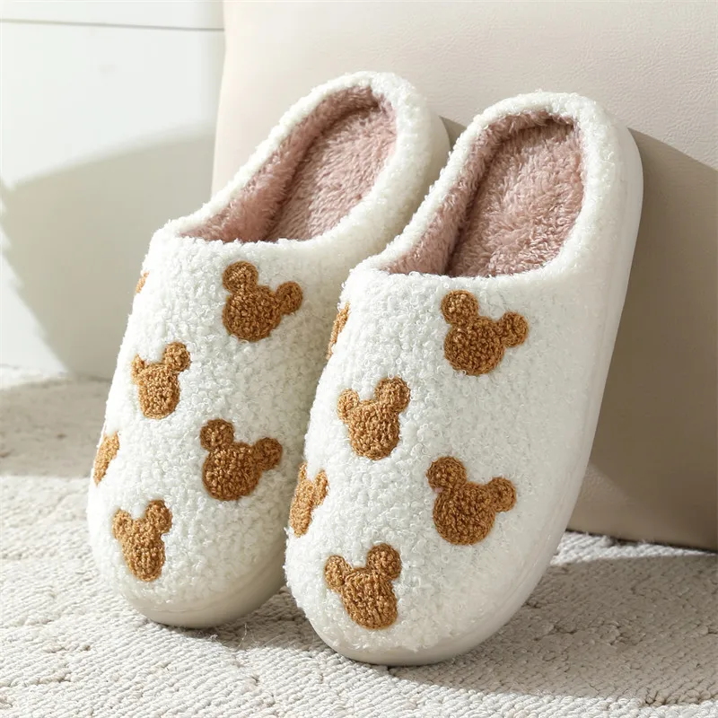 Cute Bears Pattern Fur Slippers Women 2025 Winter Indoor Non Slip Home Cotton Slippers Woman Closed Toe Plush Slides Ladies