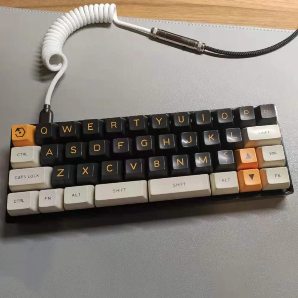 TU40TypecBluetooth40PlanckLayoutRGBMechanicalKeyboardDIYKits