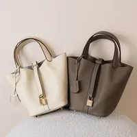 Sac seau en cuir véritable UNBOUND pour femme, en cuir de vachette pleine fleur Togo, sac à main de luxe pour mariage, sac fourre-tout minimaliste, élégant, pour les trajets quotidiens, nouveauté 3