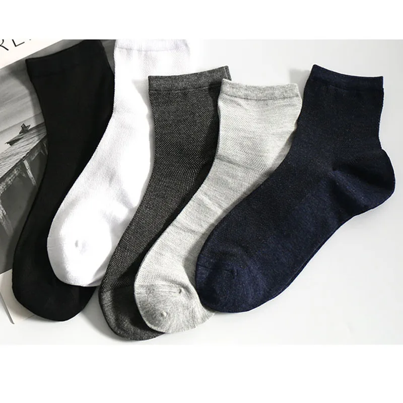 

5 Pairs Men's Solid Color 5.6% Mulberry Silk Comfortable Business Socks Casual Breathable Mid-tube Socks Healthy Boneless Socks