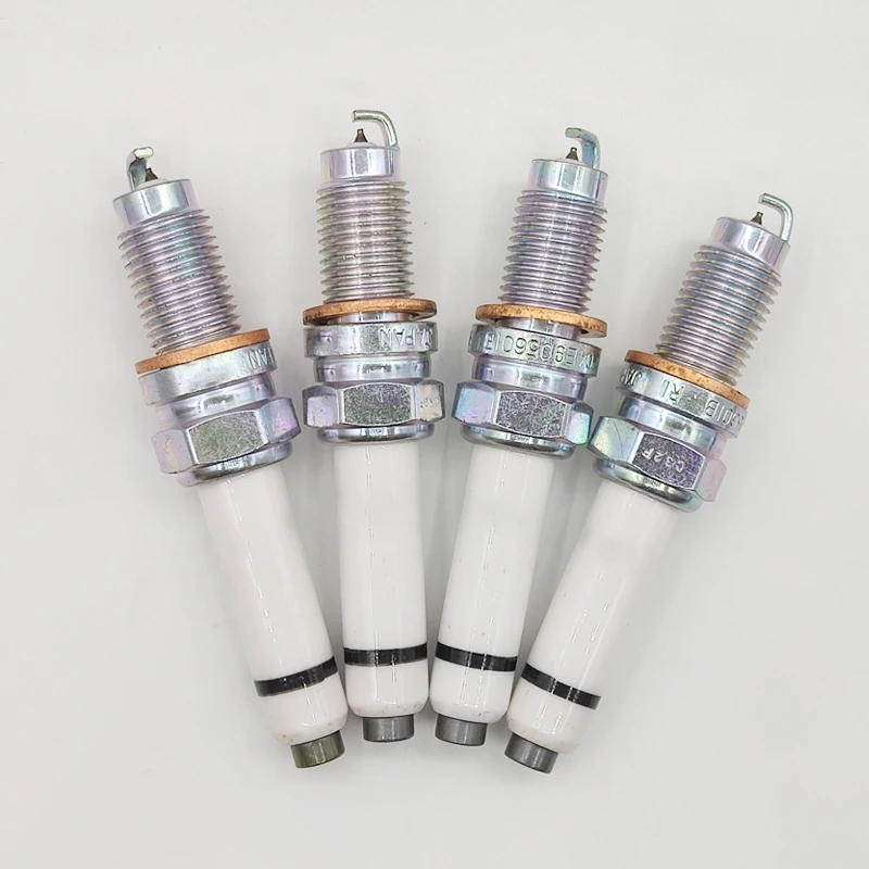 Iridium Spark Plug 4/20pcs 04E905601B For Volkswagen Golf Audi A1 A3 Q3 1.4L 1.6L Jetta Beetle Polo Lavida Santana 04E 905 601B