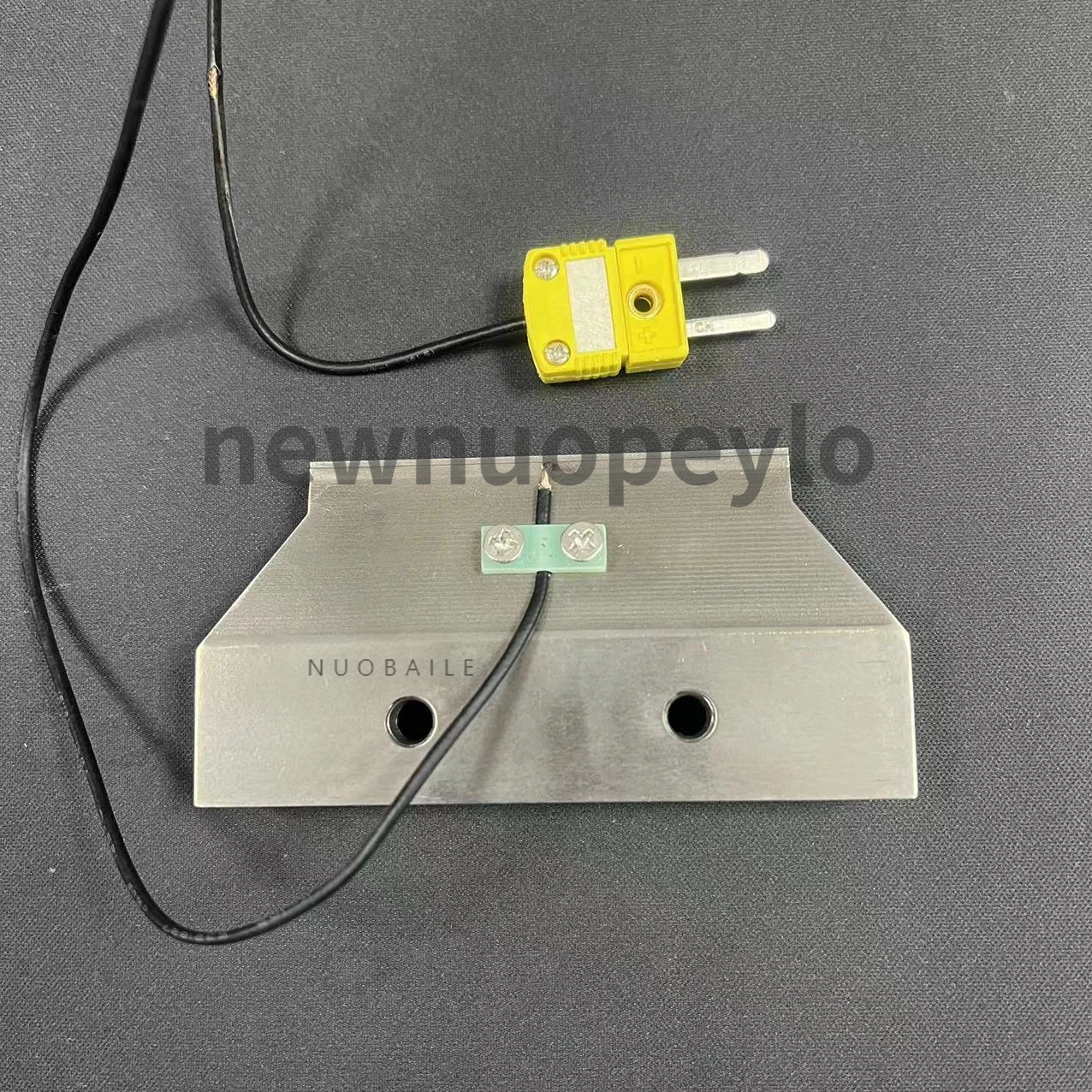 

65 * 1.3mm V type ACF Tab Cof Bonding Head for LCD TV Screen Repair Machine Hot press cutter head