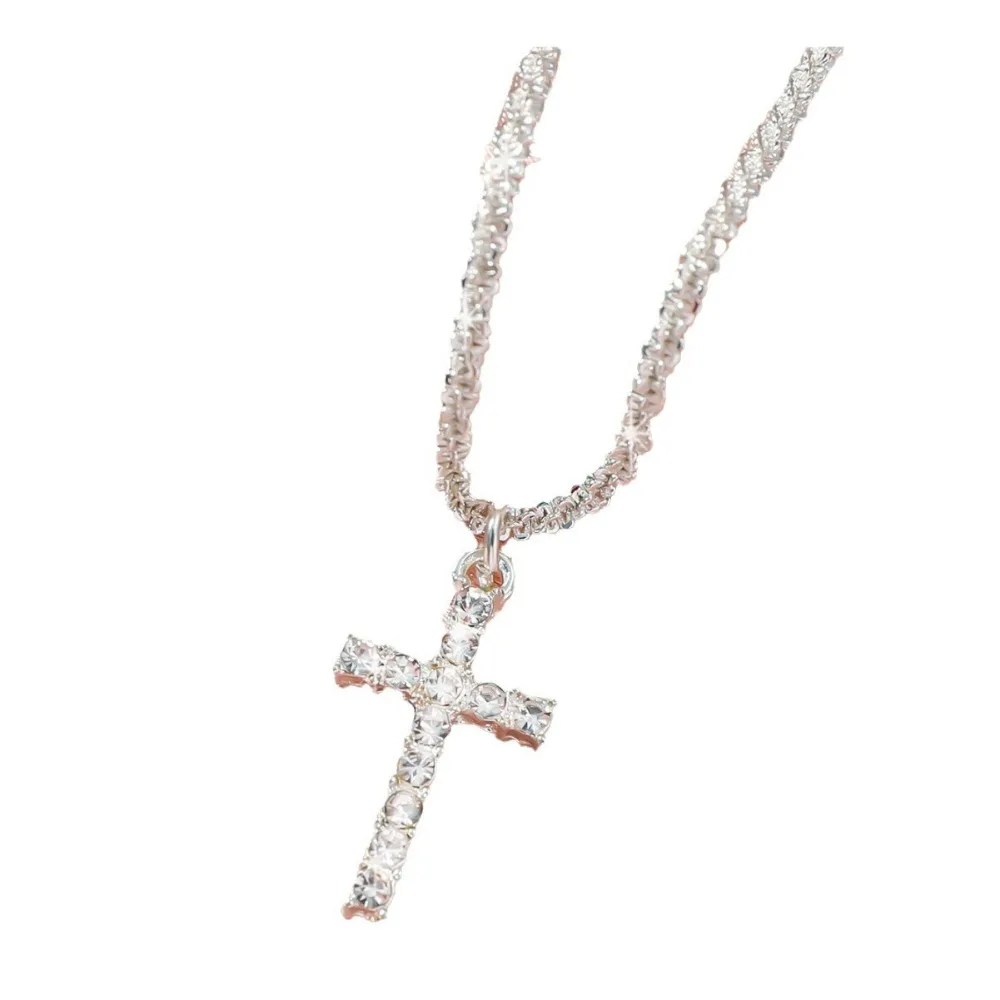 Vintage Luxury Shimmering Cross Pendant Necklace Designe Luxurious Jewelry Women Fashionable Party Gift
