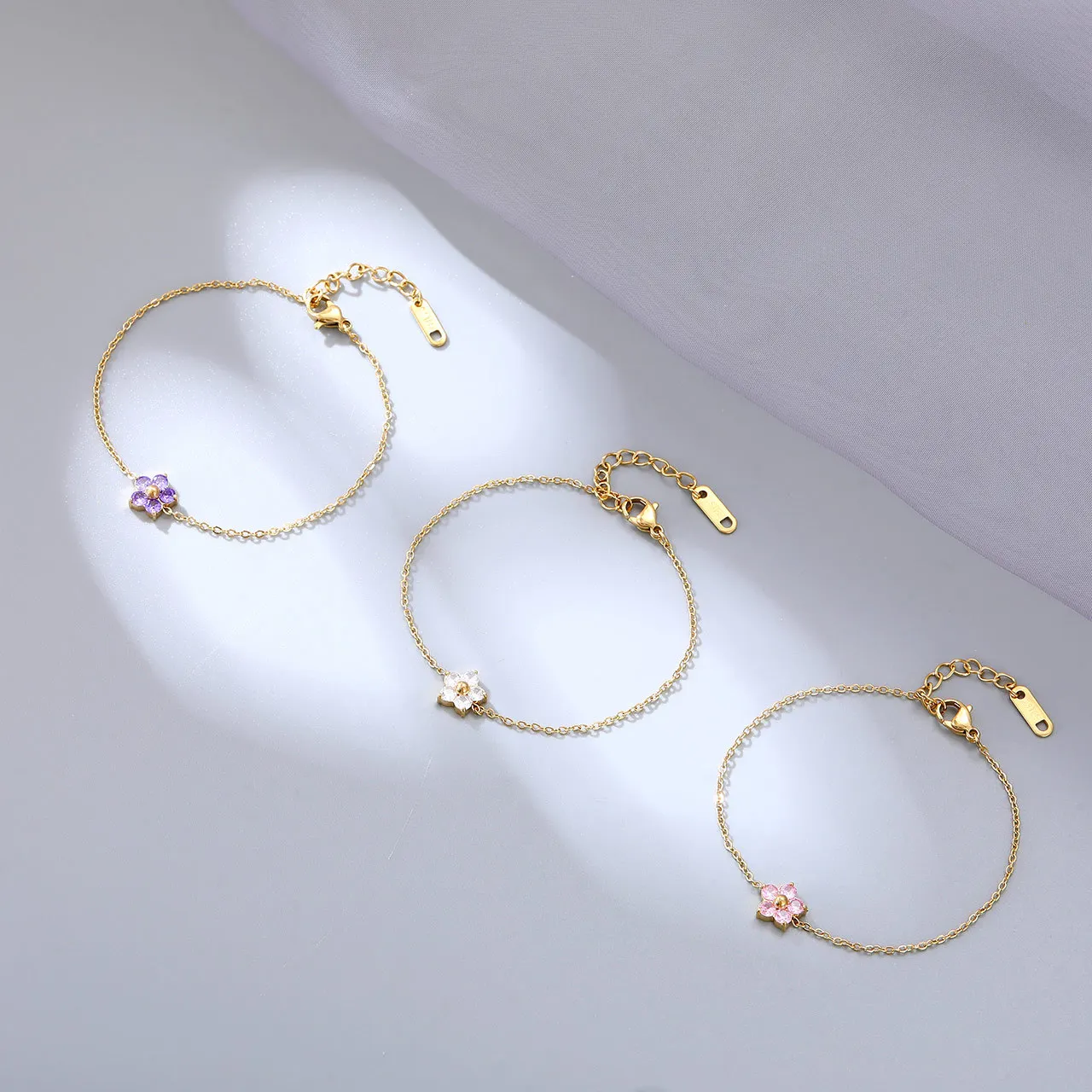 Lovely Little Flower Stainless Steel Necklace/Bracelet/Earrings with Zircon 18K Gold Plated Waterproof Jewelry for Women Girls