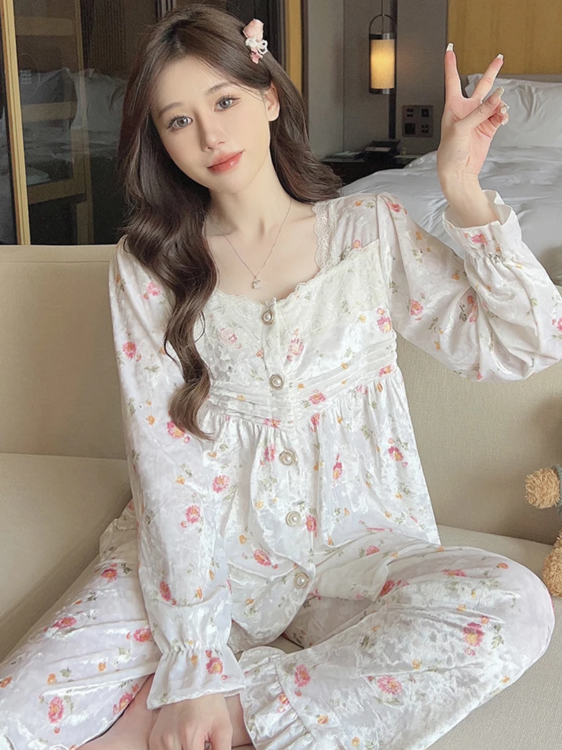 

Женское бархатное кружевное ночное белье, одежда для сна с французскими оборками, Женский комплект из двух предметов, винтажная Милая одежда принцессы для девушек