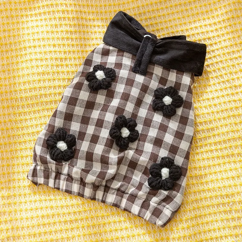 Three-dimensional Small Flowers Pet Cotton Coat Winter Thickened Warm Puppy Clothes Fashion Plaid Dog Clothing