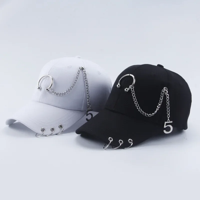 High Quality Adjustable Baseball Hat with Ring Outdoor Sports Sun Cap for Women Men Fashion Snapback Hat Chain Punk Hat Summer